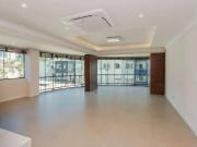 Apartamento para Venda em Porto Alegre/RS São João 3 Quartos