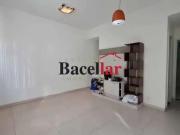 Apartamento para Venda em Rio de Janeiro/RJ Humaitá 2...