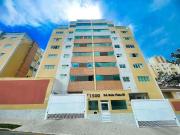 Apartamento para Venda em São José dos Pinhais/PR Centro...