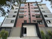 Apartamento para Venda em São José dos Pinhais/PR Três...