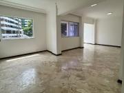 Apartamento para Venda em Salvador/BA Caminho das...