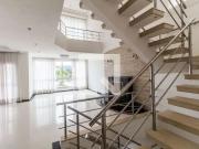 Apartamento para Venda em Santana de Parnaíba/SP...