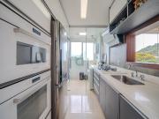Apartamento para Venda em Santana de Parnaíba/SP Tamboré...