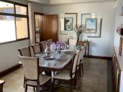 Apartamento para Venda em Uberlândia/MG Fundinho 5 Quartos