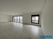 Apartamento para Venda ou Locação em Jardim América, São...