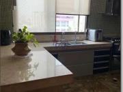 Apartamento para venda tem 198 metros quadrados com 3...