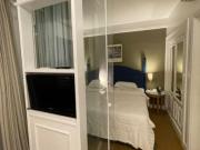 Apartamento para Venda/Aluguel com 1 quartos por R$ 390.000