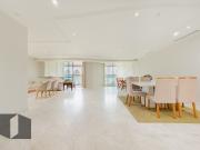 Apartamento para Venda/Aluguel com 4 quartos, 261 m² por...