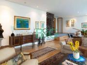 Apartamento para Venda/Aluguel com 4 quartos, 272 m² por...