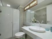 Apartamento prÃ³ximo do mar para venda possui 52mÂ² com...