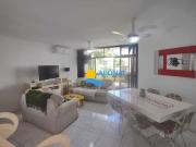 Apartamento próximo à praia com lazer — Enseada — Guarujá