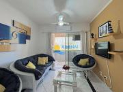 Apartamento próximo à praia com sacada — Enseada — Guarujá