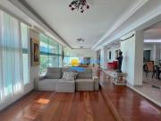 Apartamento próximo à praia com vista — Pitangueiras —...