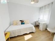 APARTAMENTO RECIEN REFORMADO EN SU INTEGRIDAD, A UNOS...