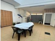 Apartamento reformado a 50m de la playa con terraza,...