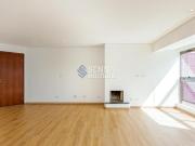 Apartamento reformado a venda no Ecoville 3 Dormitórios...