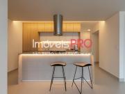 Apartamento reformado com 112m², Moema SP