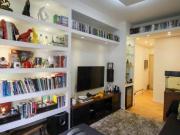 Apartamento reformado, com 2 dormitórios