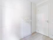 Apartamento reformado com 2 dormitorios 1 vg. 1 quadra...