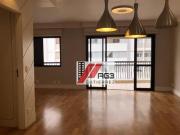 Apartamento reformado com 2 quartos, suíte, 2 vagas,...