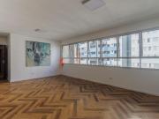 Apartamento reformado com 3 quartos suíte, no Champagnat