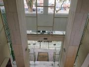 Apartamento reformado com três quartos e uma suíte no centro