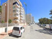 Apartamento reformado con vistas despejadas al río...