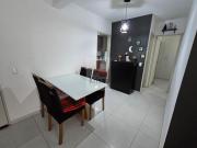 Apartamento reformado de 02 dormitórios com 01 suíte, 02...