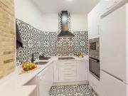 Apartamento reformado de un dormitorio con terraza