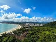 Apartamento reformado e decorado à venda no Tortugas Guarujá