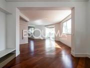 Apartamento reformado em Moema Pássaros