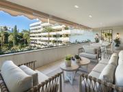 Apartamento reformado en la Milla de Oro