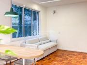 Apartamento reformado na Barros Cassal