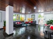 Apartamento Reformado para Venda ou Locação na Vila...