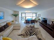 Apartamento reformado vista mar à venda na praia das...