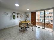 Apartamento remodelado en Envigado para la venta, piso 8