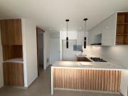 Apartamento remodelado para estrenar con vista al lago |...