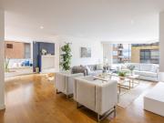 Apartamento remodelado para venta en El Refugio, Bogotá