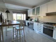 Apartamento Renovado em Carnaxide, Oeiras 1 Quarto e Garagem