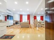 Apartamento Renovado | Estoril | Cascais |2 Quartos |Luz...