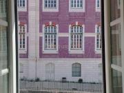 Apartamento Renovado T2 em Lisboa com Excelente Localizao