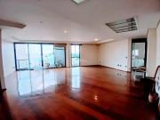 Apartamento semi mobiliado a venda com 269mÂ² Vila...