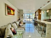 Apartamento Semi Mobiliado com 2 Quartos em Caiobá