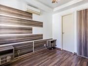 Apartamento semi mobiliado no condomínio Terra Nova...