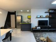Apartamento Semimobiliado com 189m², localizado no...