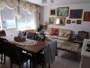 APARTAMENTO SEMIMOBILIADO NO PIO X