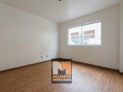 Apartamento semimobiliado no São Cristóvão