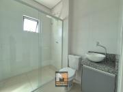 Apartamento semimobiliado no Universitário
