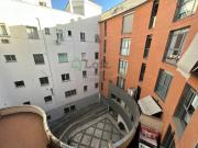 APARTAMENTO SIN MUEBLES EN PLENO CENTRO, PRÓXIMO AL...