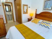 APARTAMENTO SOLEADO CON DOS TERRAZAS Y PISCINA EN PLAYA...